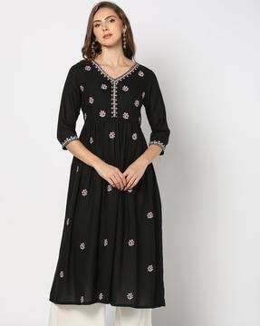 women embroidered flared kurta