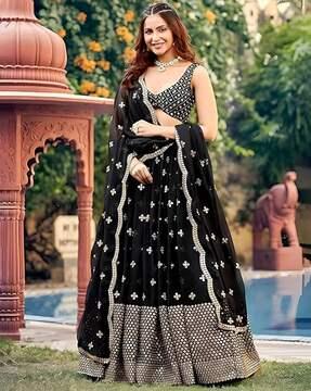 women embroidered flared lehenga choli set