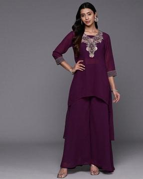 women embroidered kurta set