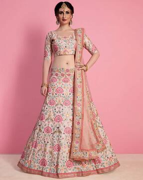 women embroidered lehenga choli set with dupatta