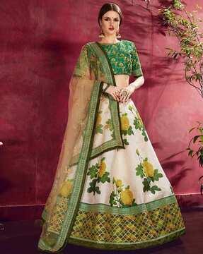 women embroidered lehenga choli set with dupatta