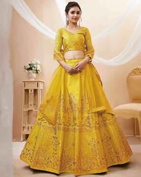 women embroidered lehenga choli set with dupatta