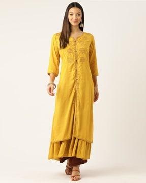 women embroidered no darts a-line kurta