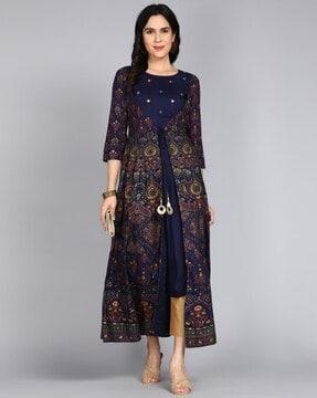 women embroidered no darts flared kurta