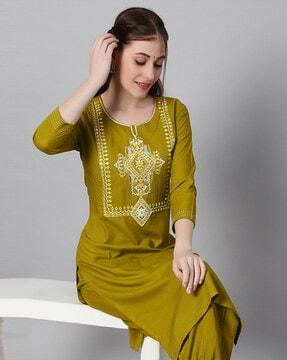 women embroidered no darts straight kurta