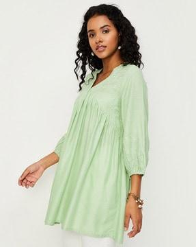 women embroidered regular fit tunic