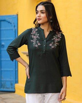 women embroidered regular fit tunic