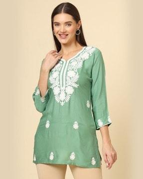 women embroidered relaxed fit tunic