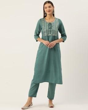 women embroidered straight kurta & palazzos set