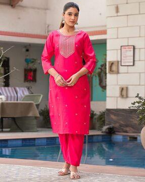 women embroidered straight kurta & pants set