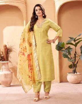 women embroidered straight kurta & pants with dupatta