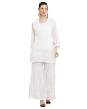 women embroidered straight kurta & sharara set