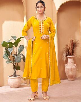 women embroidered straight kurta pants set with dupatta