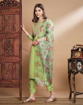 women embroidered straight kurta set with dupatta