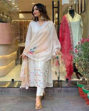 women embroidered straight kurta set with dupatta