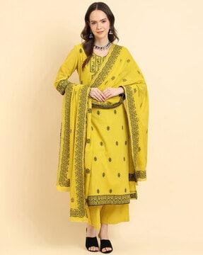 women embroidered straight kurta set with dupatta