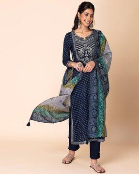 women embroidered straight kurta set