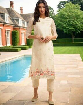 women embroidered straight kurta set