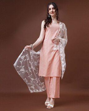 women embroidered straight kurta set