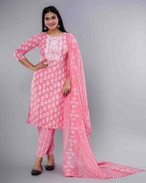 women embroidered straight kurta set