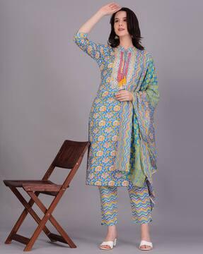 women embroidered straight kurta set