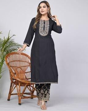 women embroidered straight kurta set