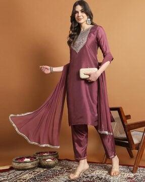 women embroidered straight kurta set