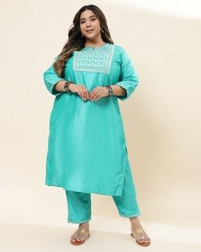 women embroidered straight kurta set