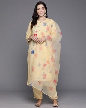 women embroidered straight kurta set