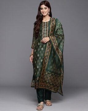 women embroidered straight kurta set