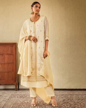 women embroidered straight kurta set