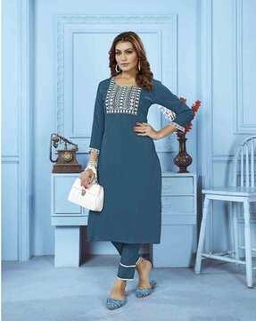 women embroidered straight kurta set