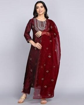 women embroidered straight kurta suit set