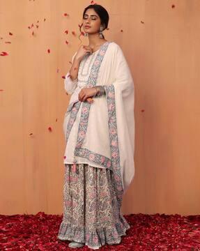 women embroidered straight kurta suit set