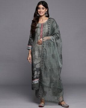 women embroidered straight kurta suit set