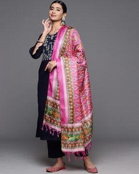 women embroidered straight kurta suit set