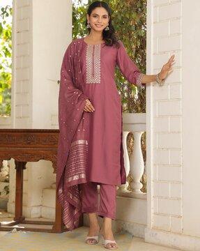 women embroidered straight kurta suit set