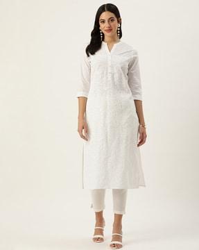 women embroidered straight kurta with insert side pocket