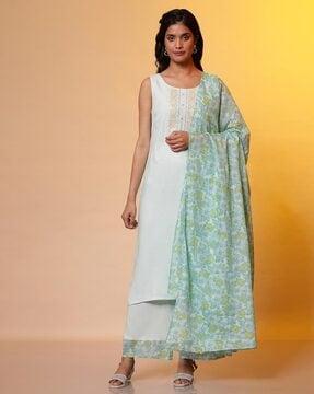 women embroidered straight kurta with palazzos & dupatta