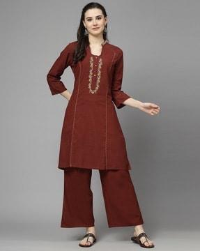 women embroidered straight kurta with palazzos