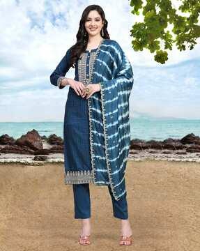 women embroidered straight kurta with pants & dupatta set