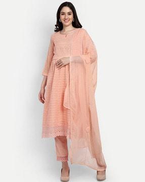 women embroidered straight kurta with pants & dupatta