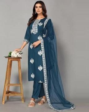 women embroidered straight kurta with pants & dupatta