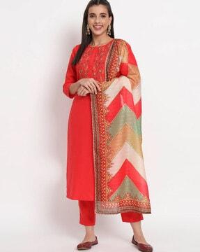 women embroidered straight kurta with pants & dupatta