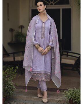 women embroidered straight kurta with pants & dupatta