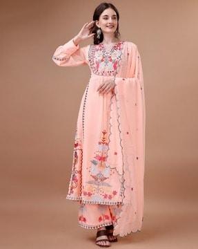 women embroidered straight kurta with pants & dupatta