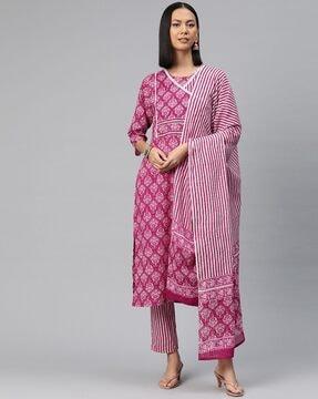 women embroidered straight kurta with pants & dupatta