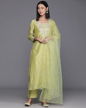 women embroidered straight kurta with pants & dupatta