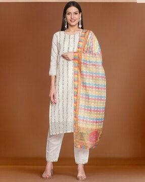 women embroidered straight kurta with pants & dupatta