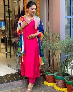 women embroidered straight kurta with pants & dupatta